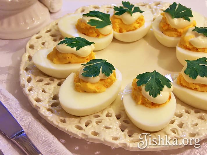 Фаршированные яйца (лук и морковь). Пошаговый фоторецепт.