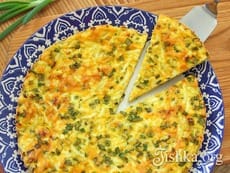 Запеканка с зеленым луком и яйцом. Пошаговый фоторецепт.
