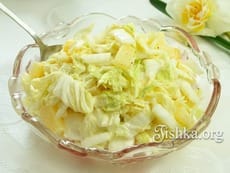 Салат из пекинской капусты с ананасами. Пошаговый фоторецепт.