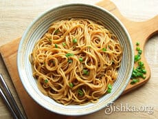 Лапша с луковым маслом (азиатская кухня). Пошаговый фоторецепт.