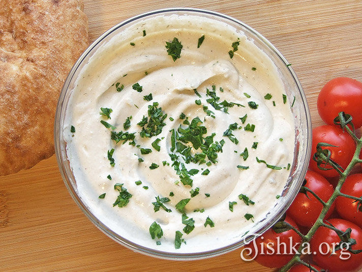 Соус с тахини