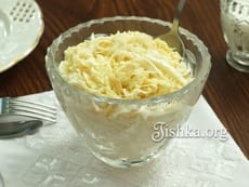 Салат из молодой капусты с сыром. Пошаговый фоторецепт.